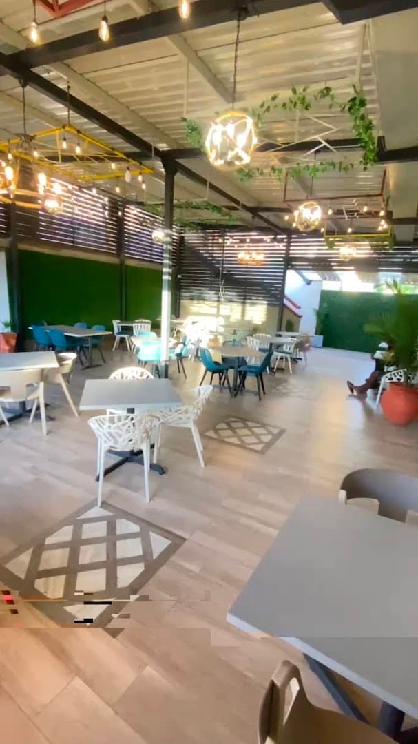 Guild Vine Restaurant — Gaborone restaurant thumbnail 3